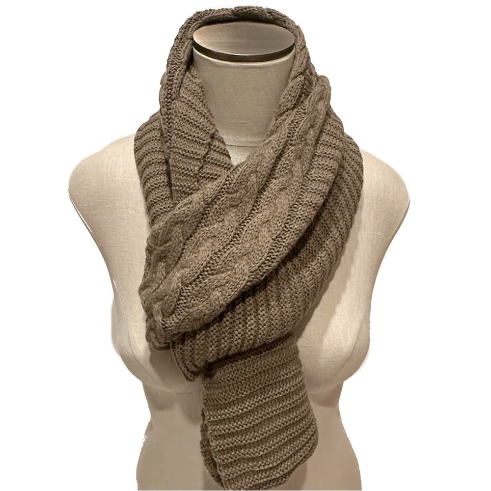 Catherine Lillywhite’s Convertible Tan Knit Shrug | NWT